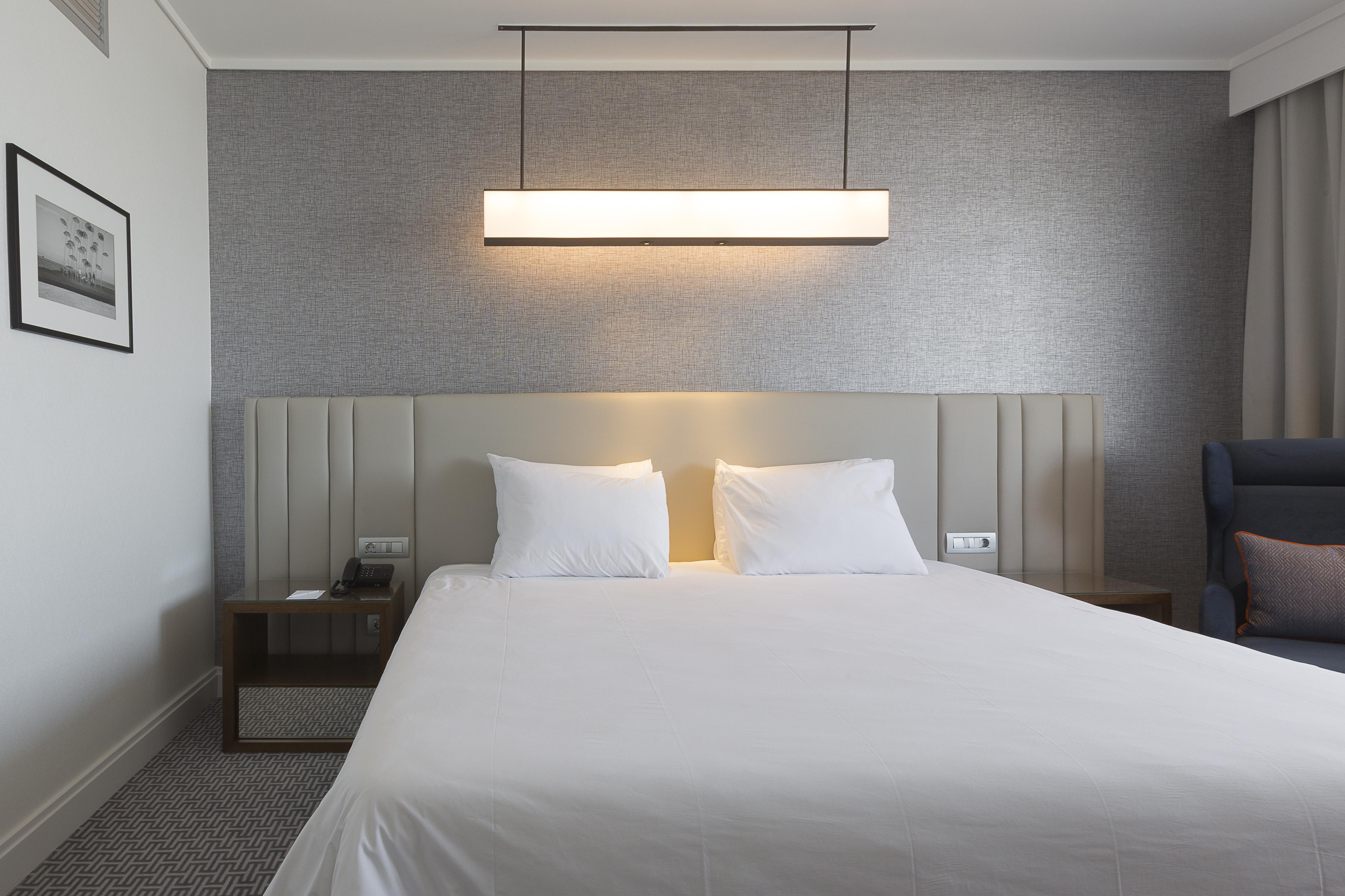 Makedonia Palace Thessaloniki Exterior photo A room at the hotel