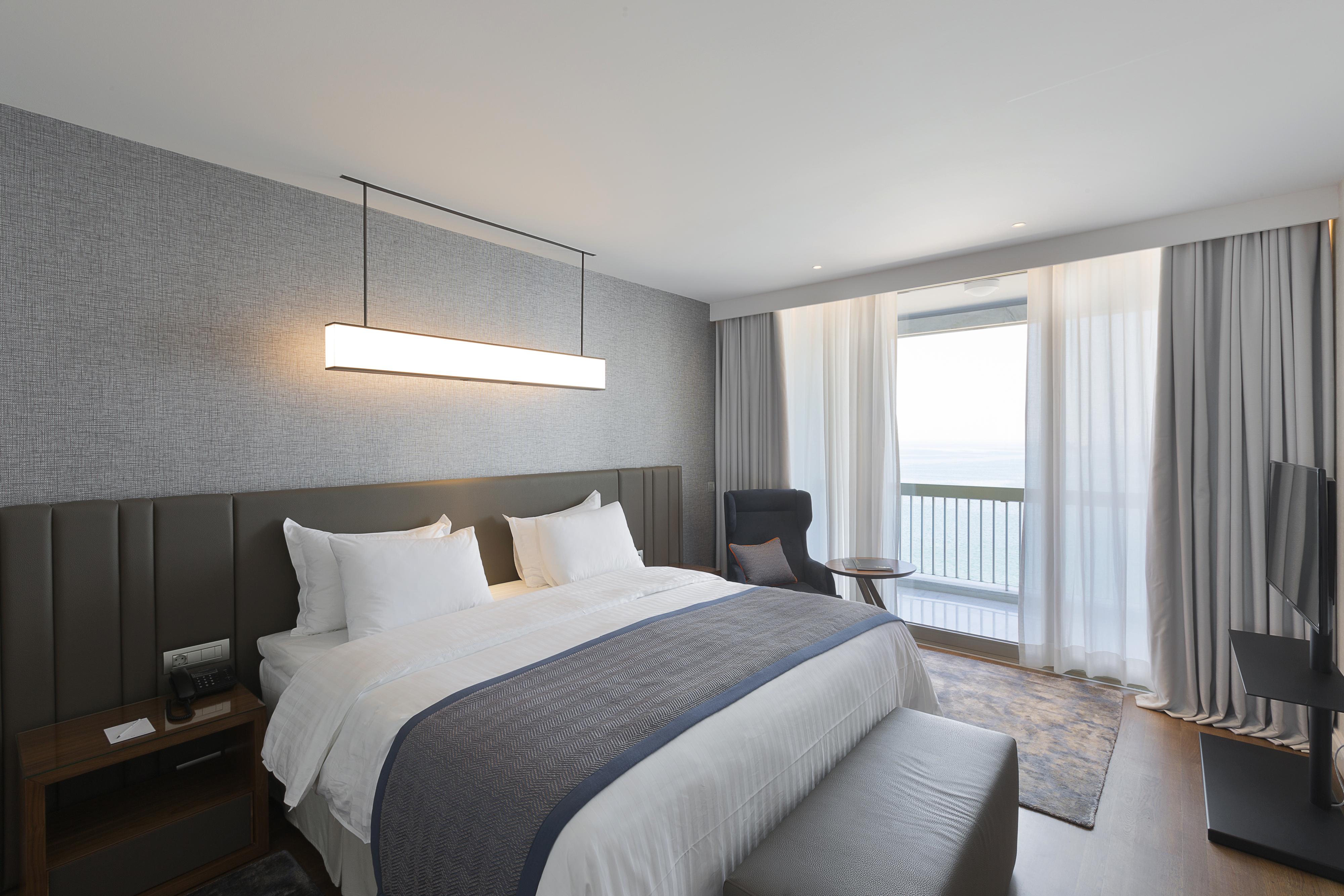 Makedonia Palace Thessaloniki Exterior photo A room at the hotel
