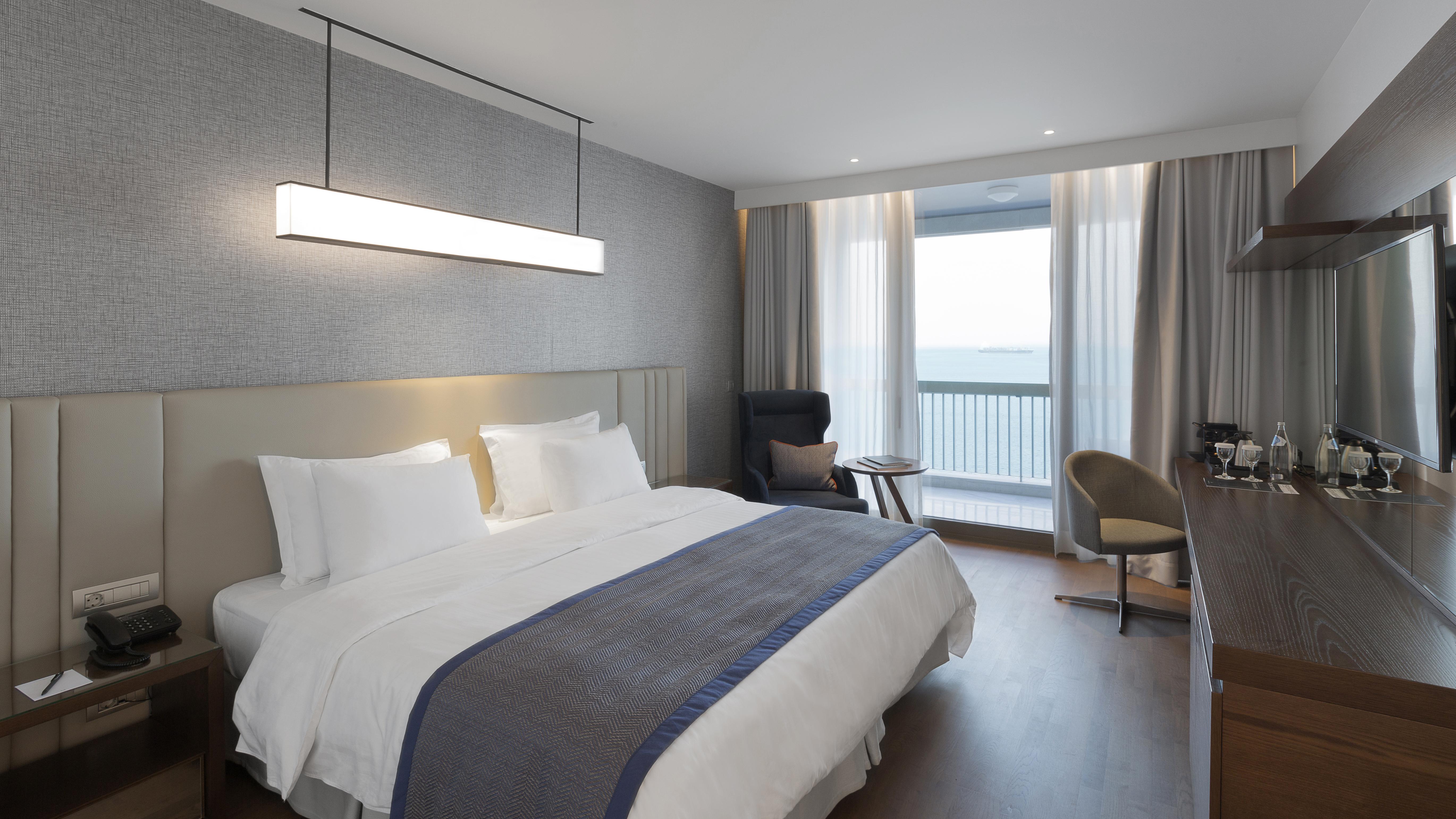 Makedonia Palace Thessaloniki Exterior photo A room at the hotel