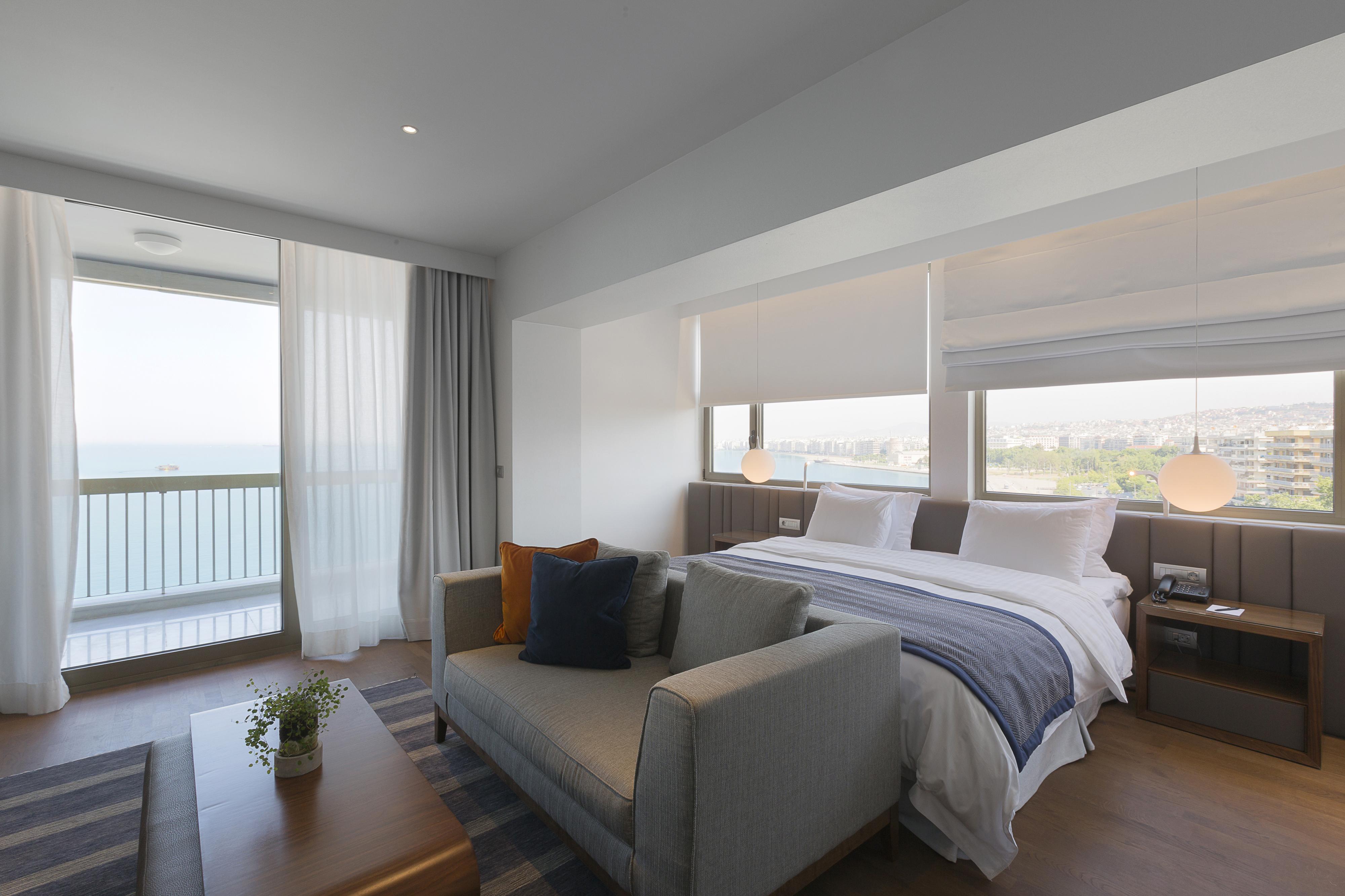 Makedonia Palace Thessaloniki Exterior photo Deluxe Room