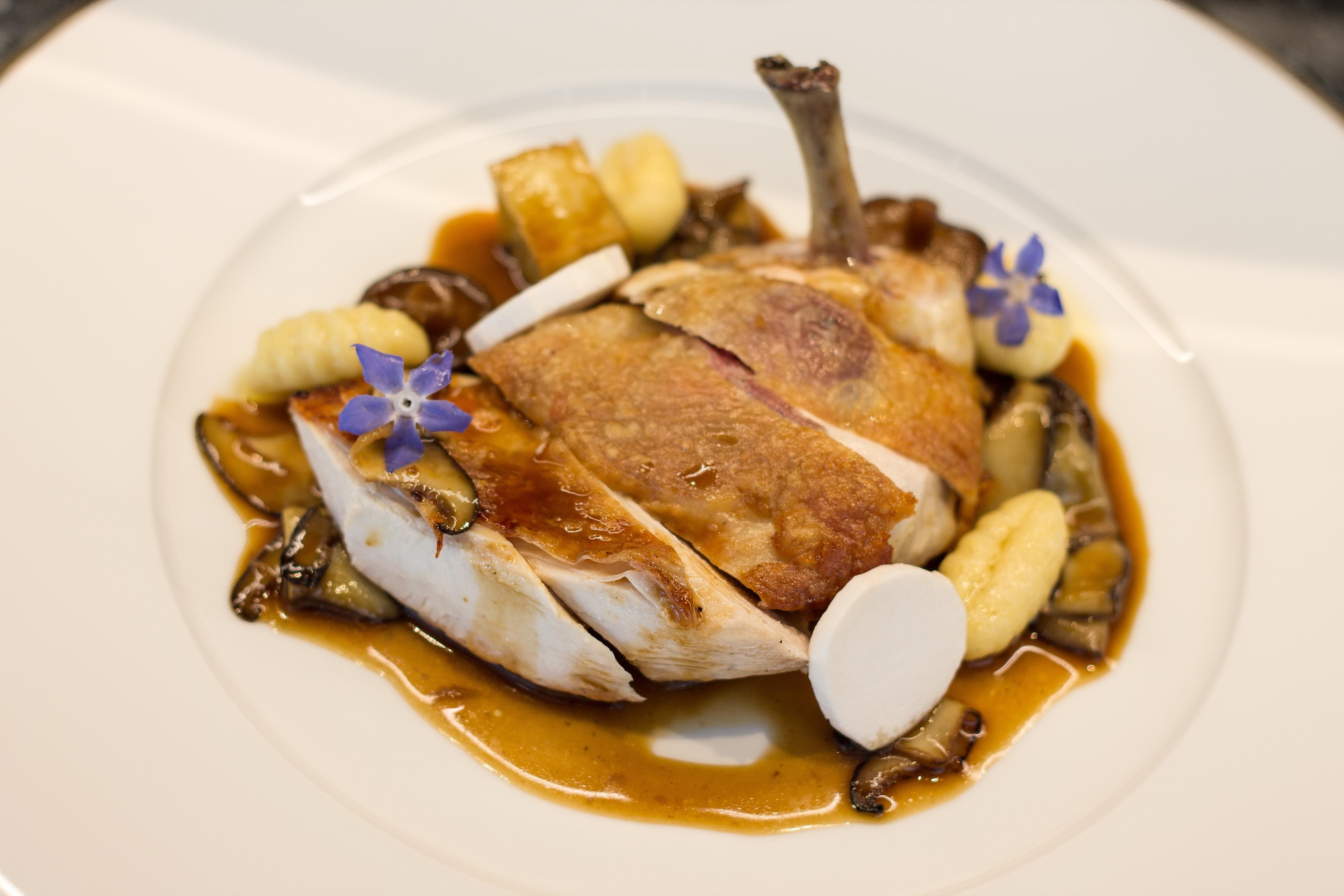 Makedonia Palace Thessaloniki Exterior photo A chicken dish at the restaurant