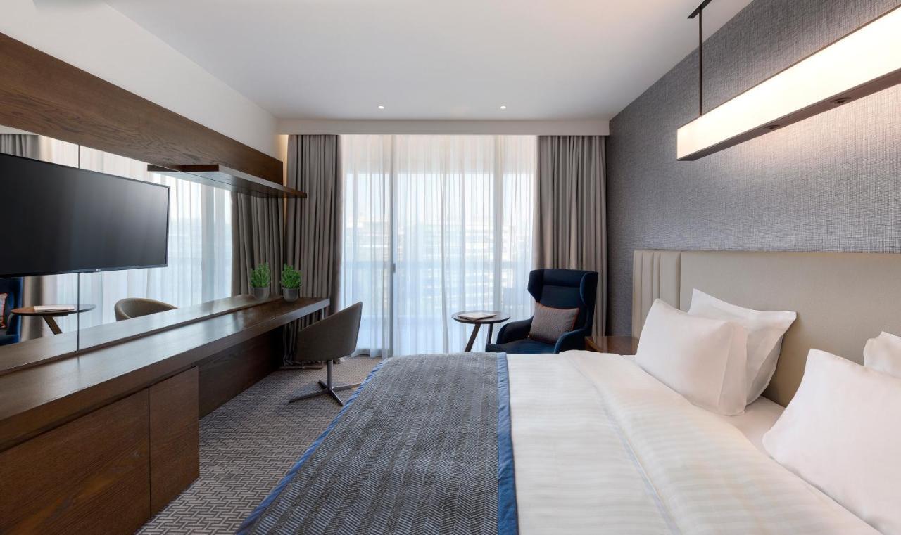 Makedonia Palace Thessaloniki Exterior photo Deluxe Room