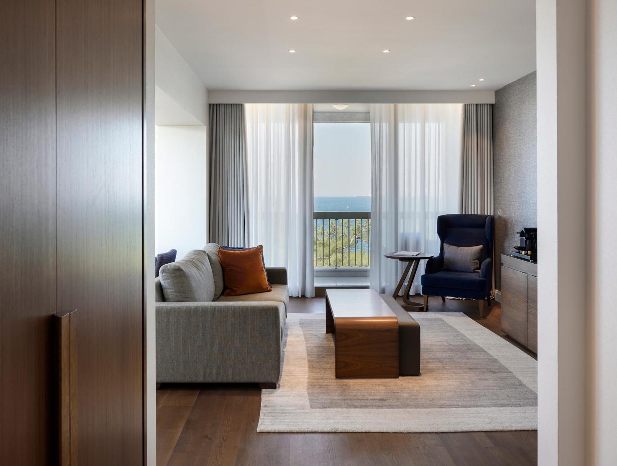 Makedonia Palace Thessaloniki Exterior photo A living room at The Standard London